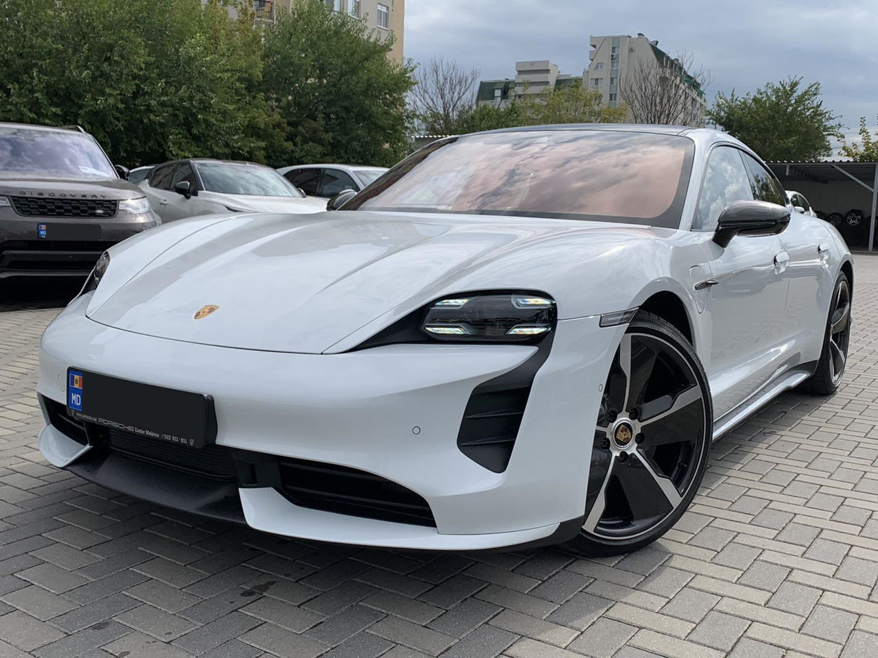 Porsche Taycan Turbo Porsche Taycan Turbo