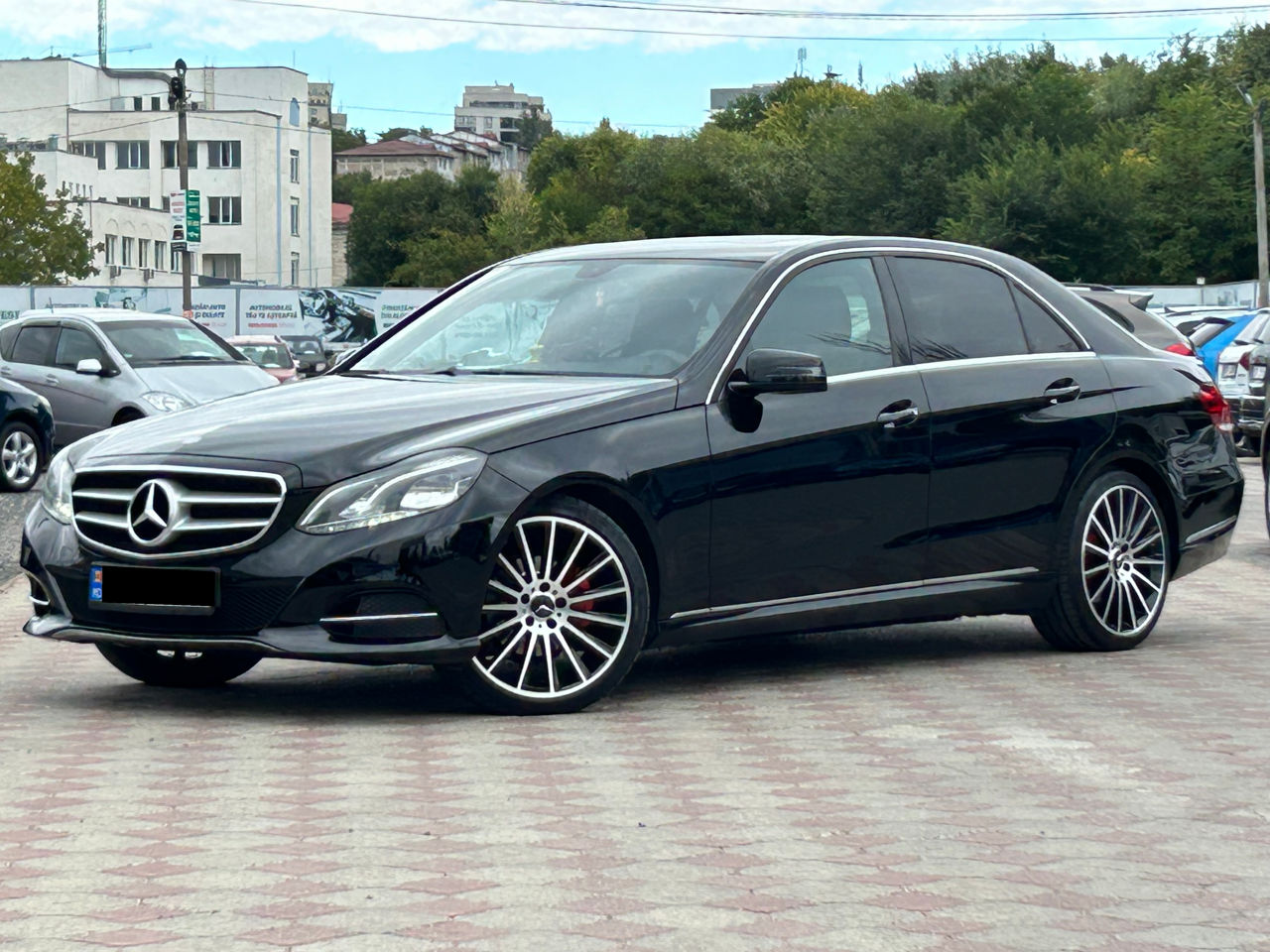 Mercedes-Benz E