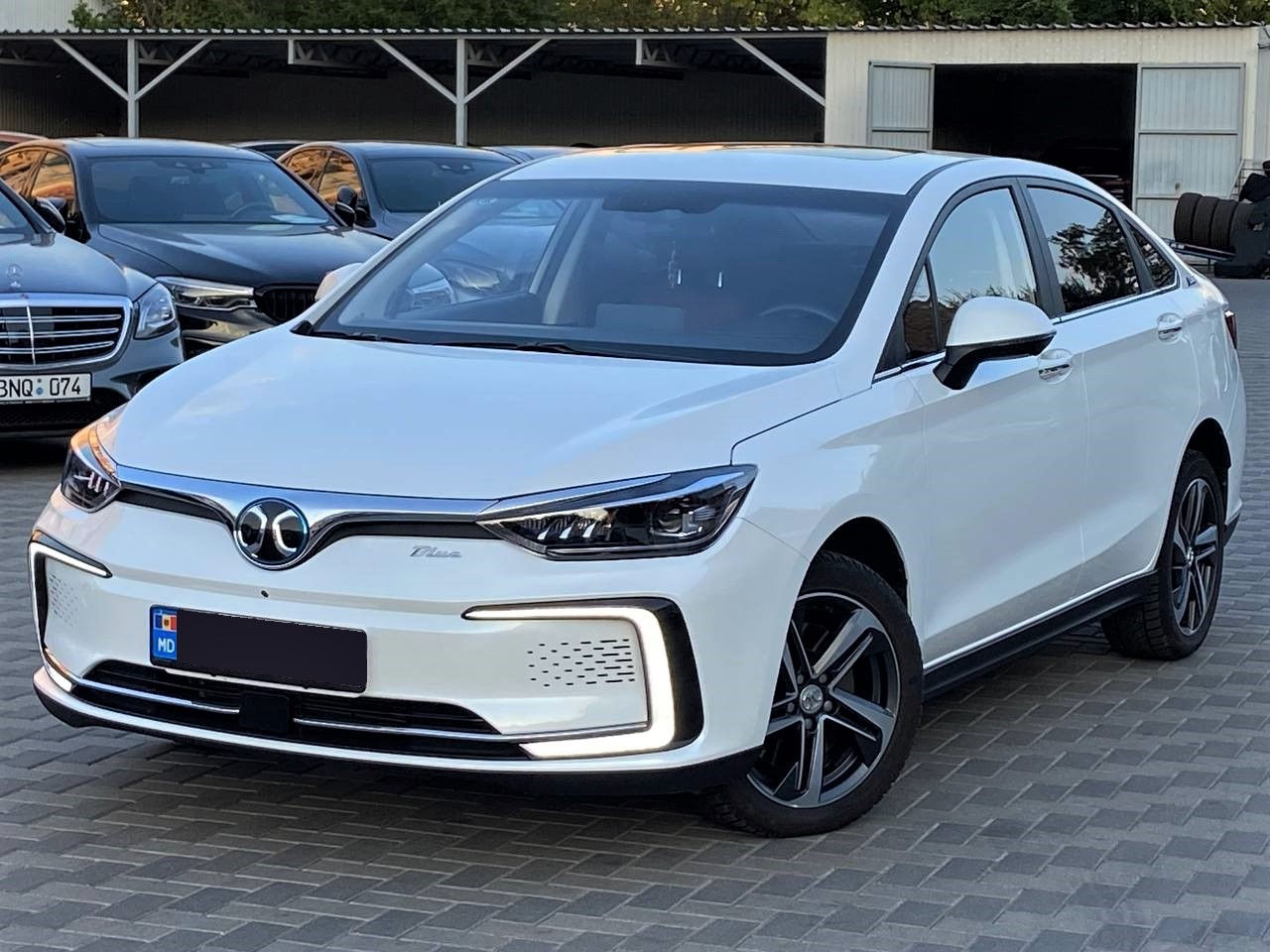 Baic EU5