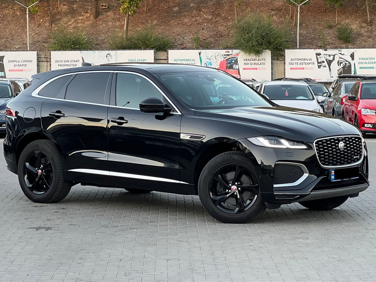 Jaguar F-Pace