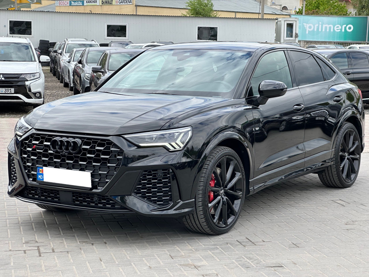 Audi RSQ3