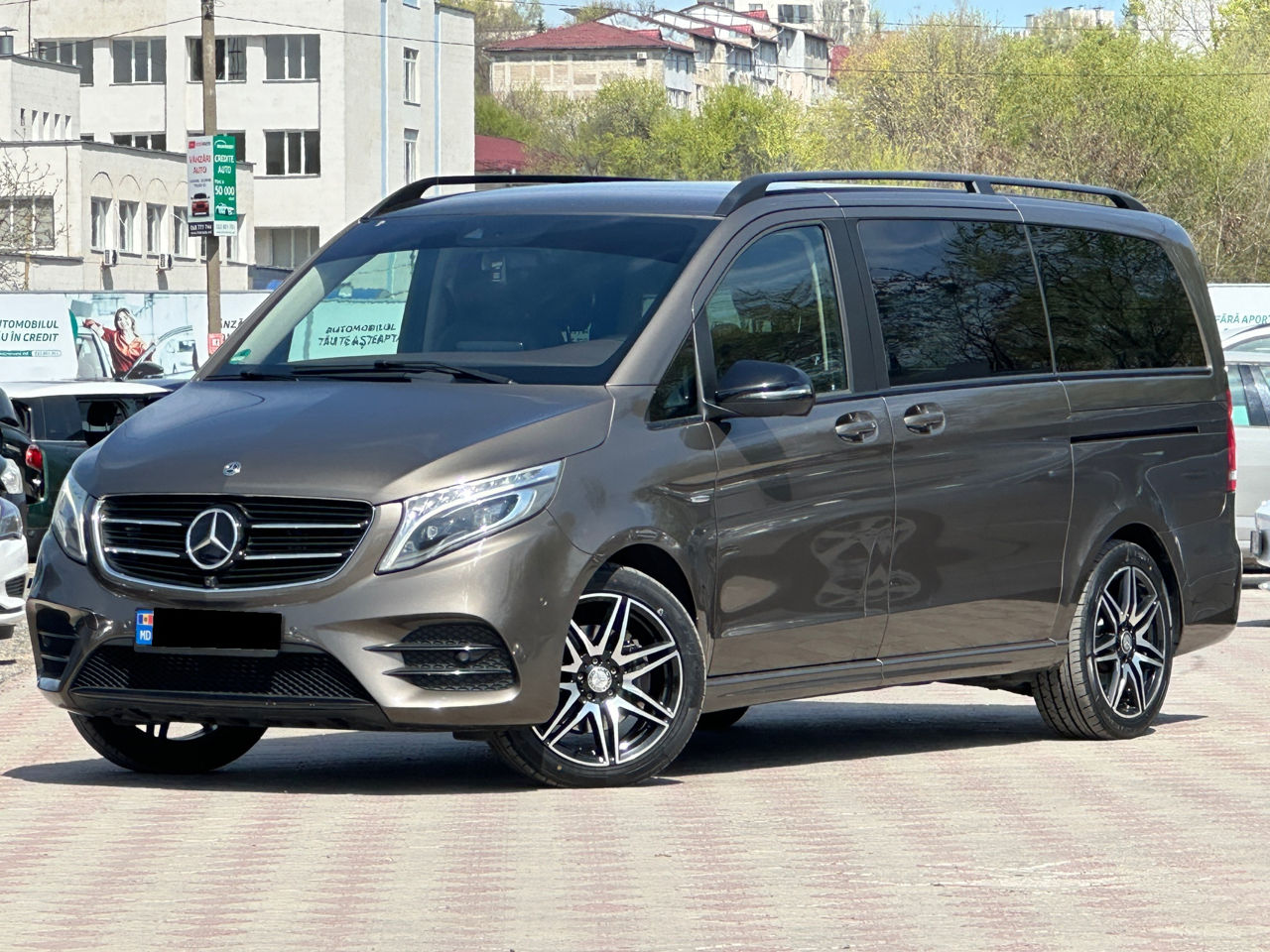 Mercedes V 250