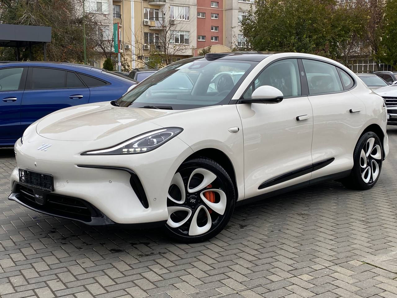 IM Motors LS6 IM Motors LS6