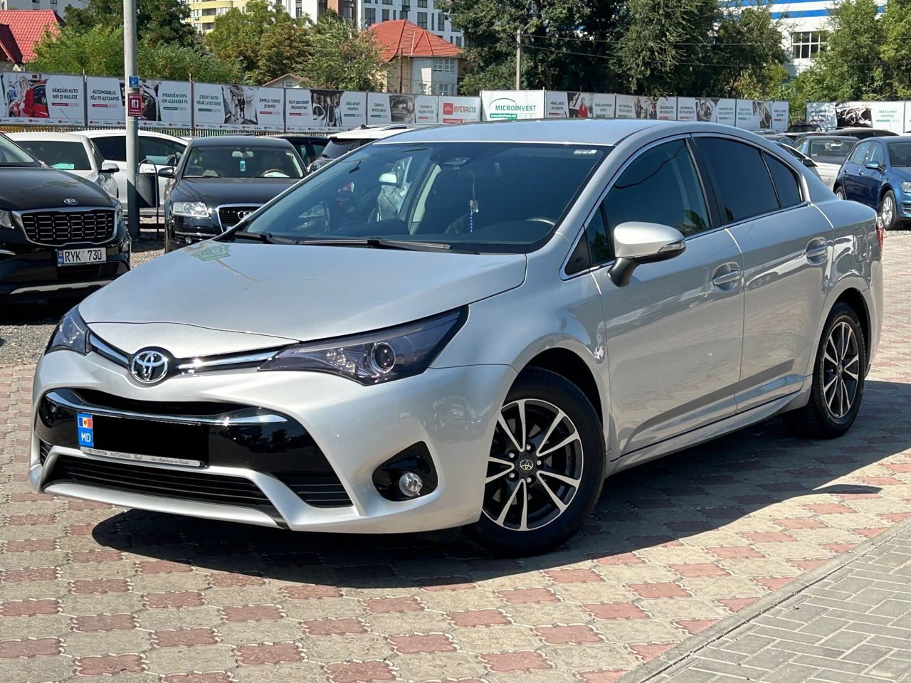 Тойота Авенсис