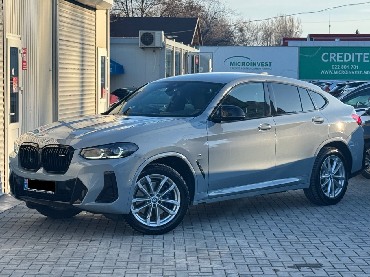 BMW X4 M4.0i BMW X4 M4.0i