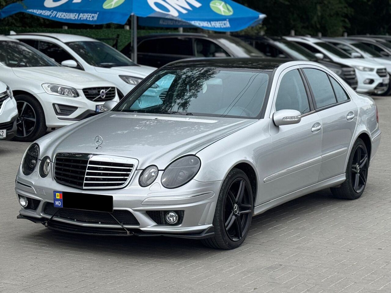 Mercedes E 320