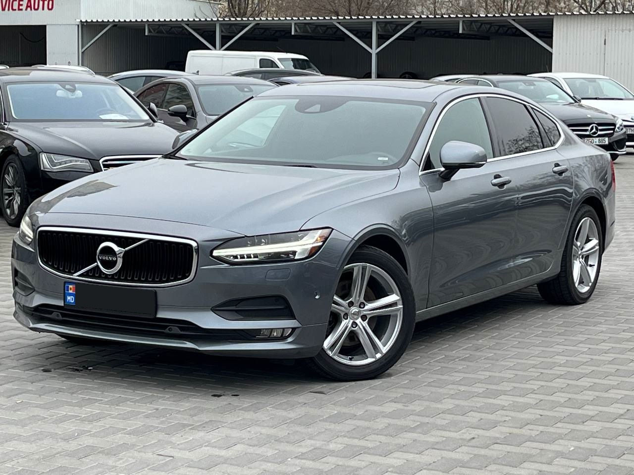 Volvo S 90