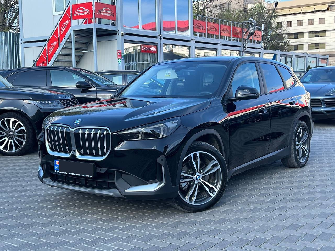 БМВ IX1 XDrive30 БМВ IX1 XDrive30