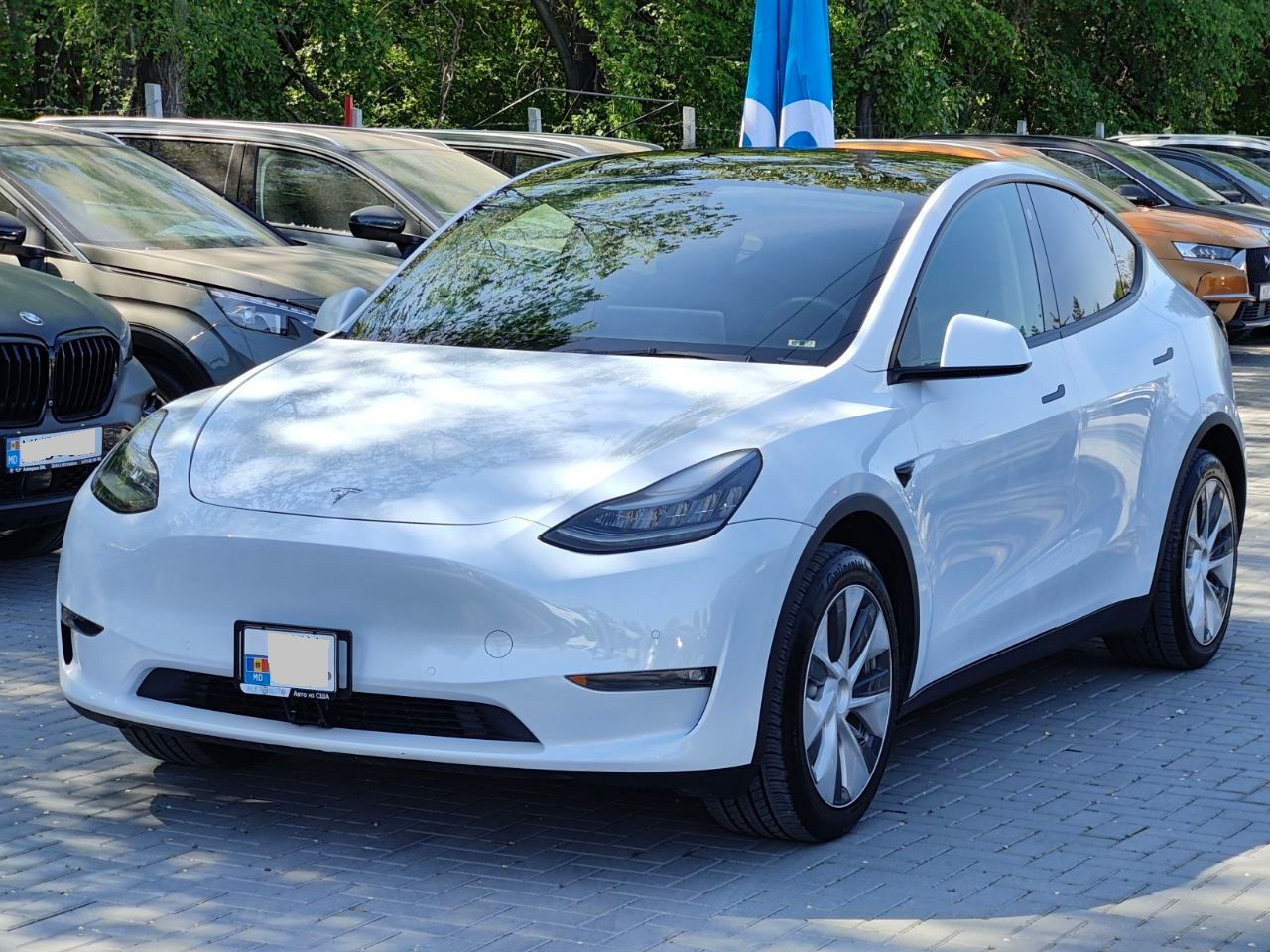 Tesla Model Y Tesla Model Y