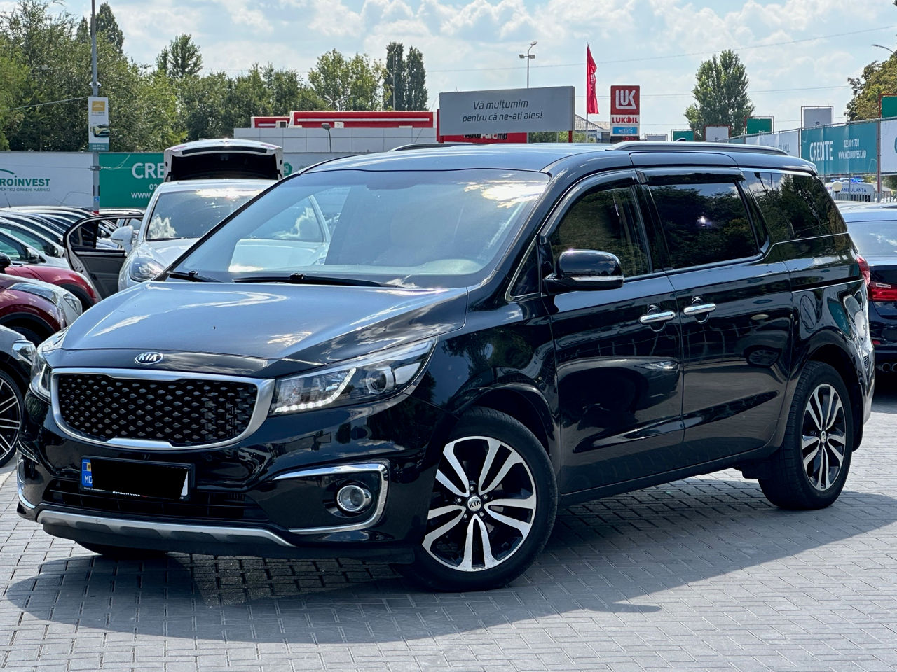 Киа Карнавал
