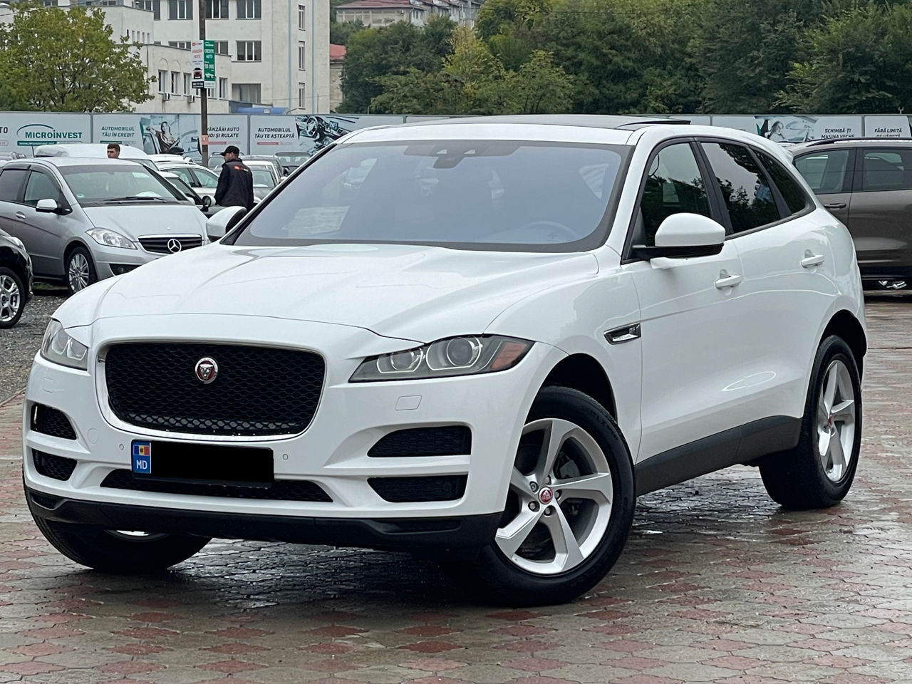 Jaguar F-Pace