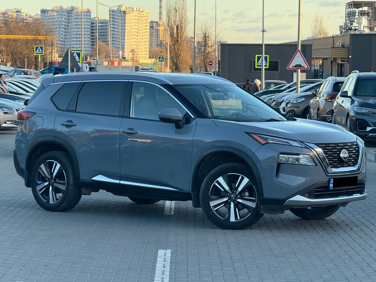 Nissan Rogue