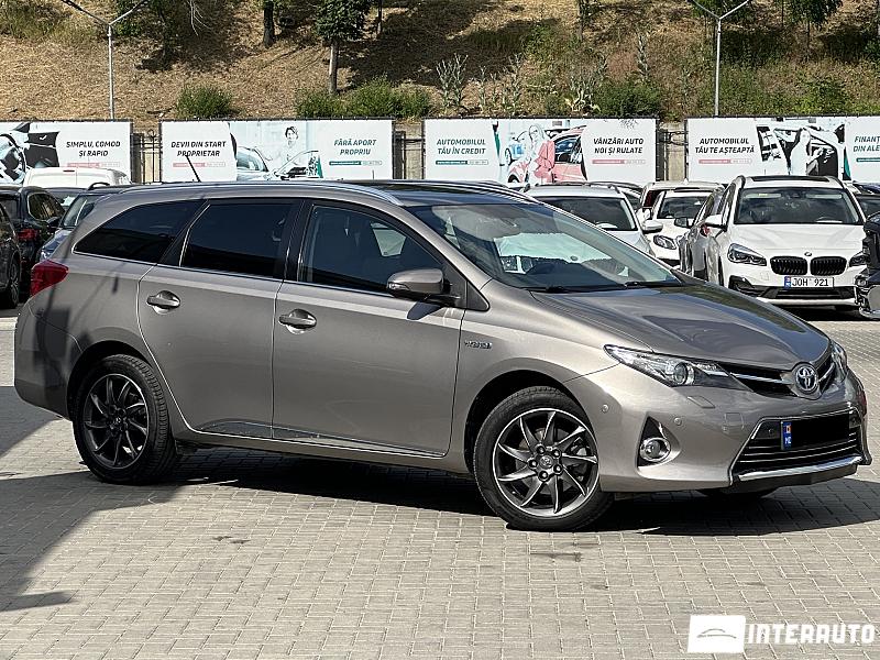 Toyota Auris Toyota Auris