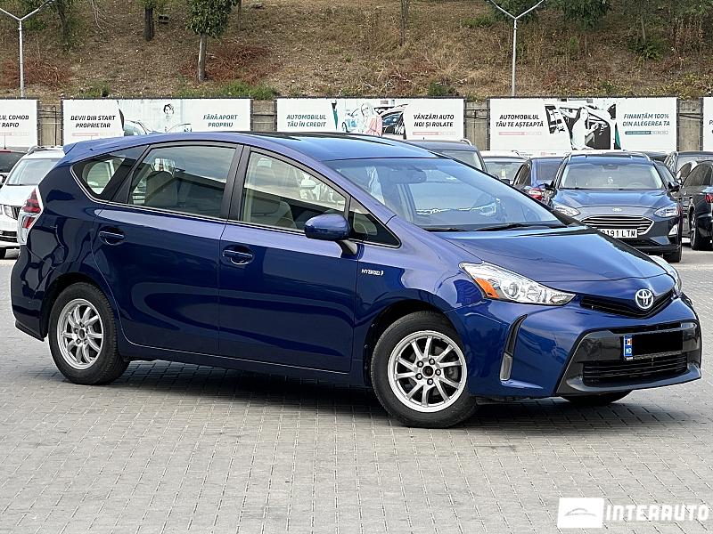 Toyota Prius Plus / V