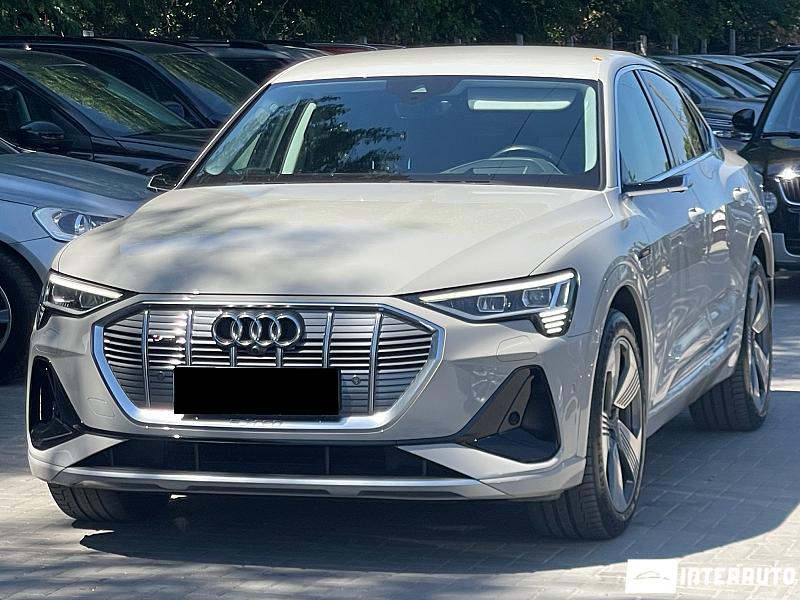 Audi E-tron Audi E-tron