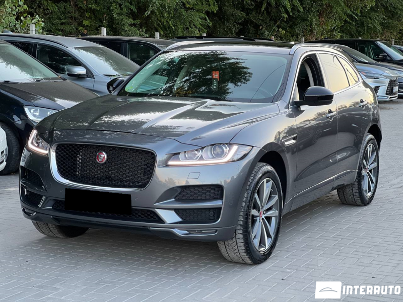 Jaguar F-Pace