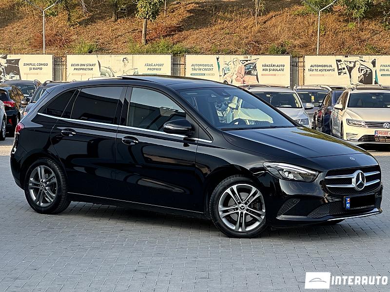 Mercedes B 180