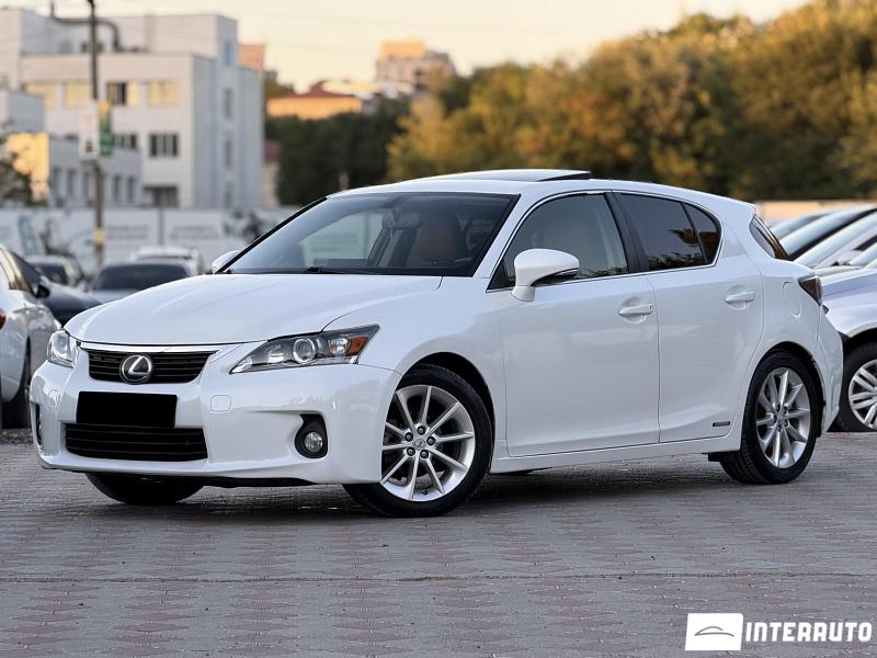 Lexus CT 200h