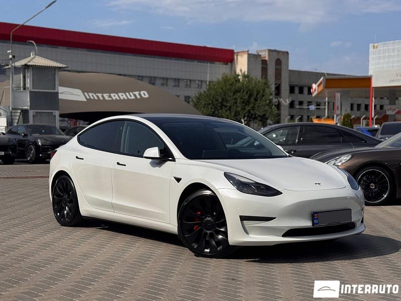 Tesla Model 3 Tesla Model 3