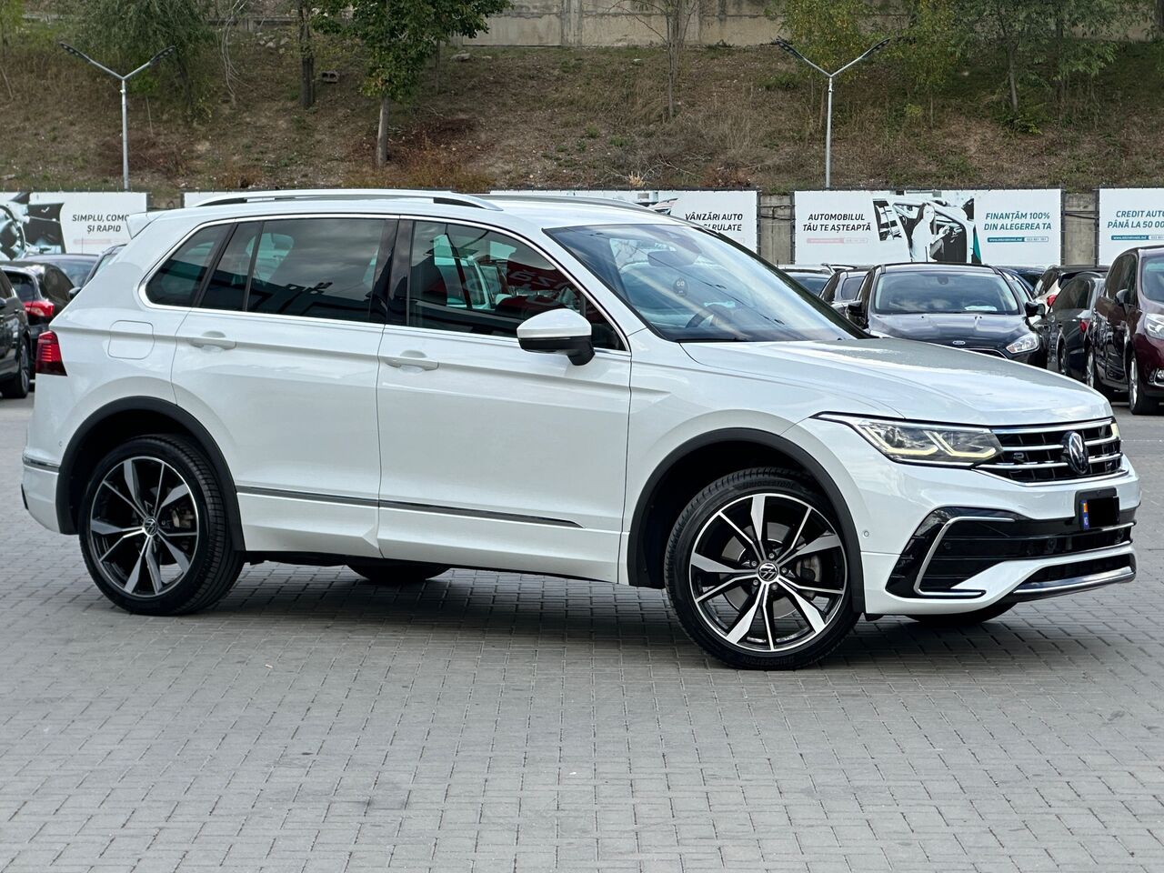Volkswagen Tiguan Volkswagen Tiguan